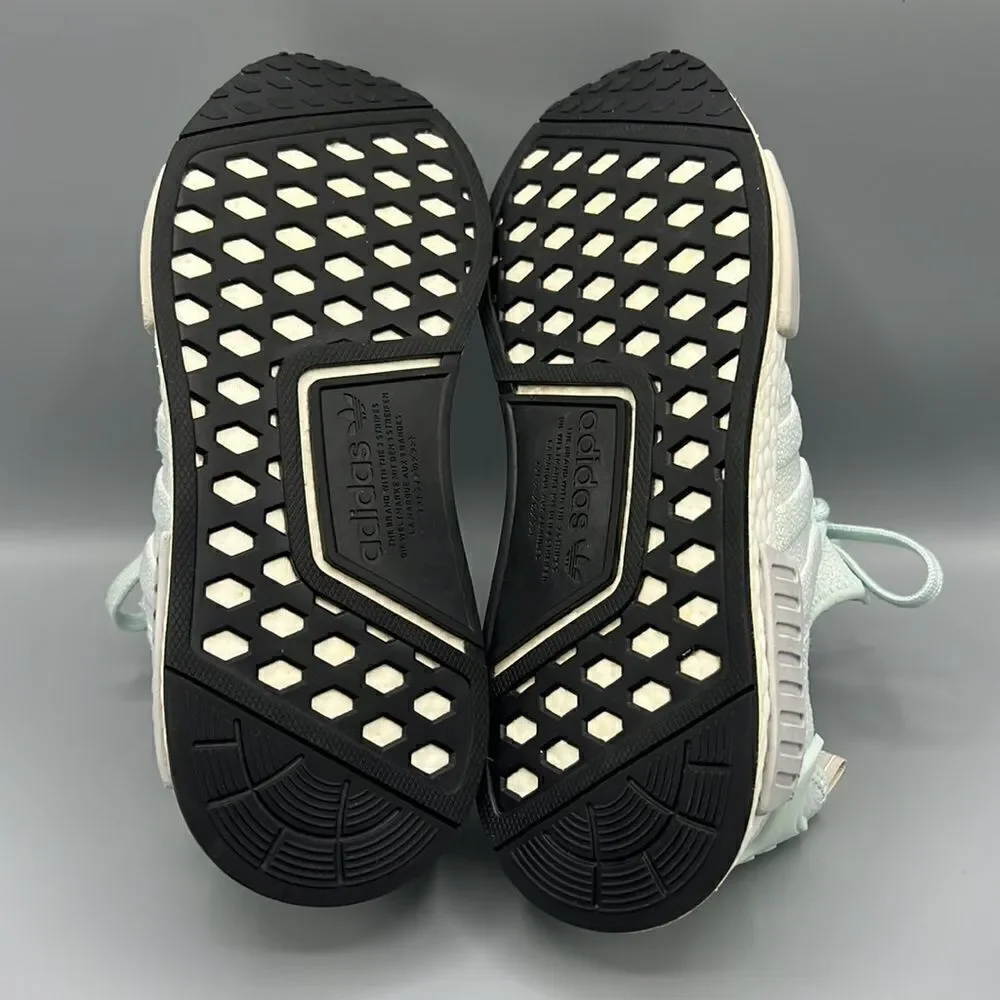 Adidas NMD_R1 Low Top Sneakers